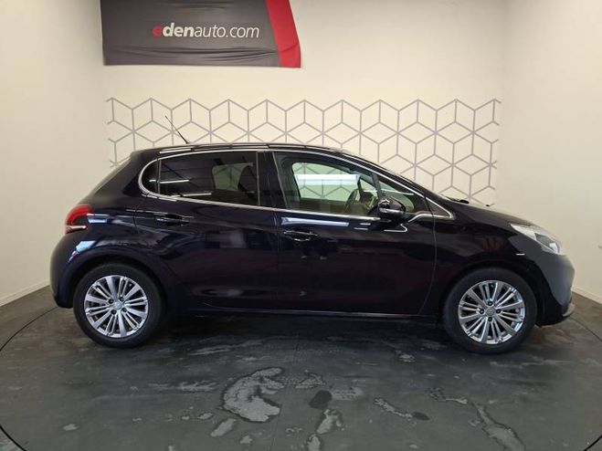 Peugeot 208 PureTech 110ch S&S BVM6 Allure bleu de 2019