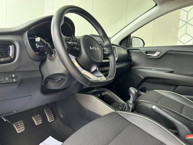 Kia Stonic 1.0 T-GDi 100 ch BVM6 GT-line noir de 2024