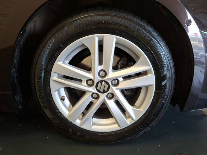 Suzuki Swace 1.8 Hybrid Pack marron de 2021