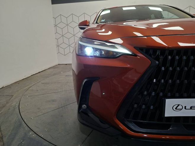 Lexus NX 350h 2WD Hybride Luxe orange de 2023