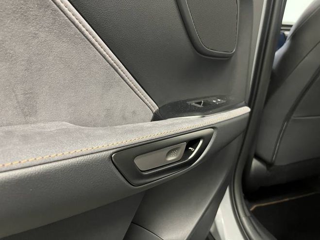 Lexus LBX 2WD Cool gris de 2025