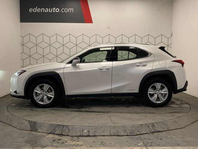 Lexus UX 250h 2WD Pack Confort Business blanc de 2022