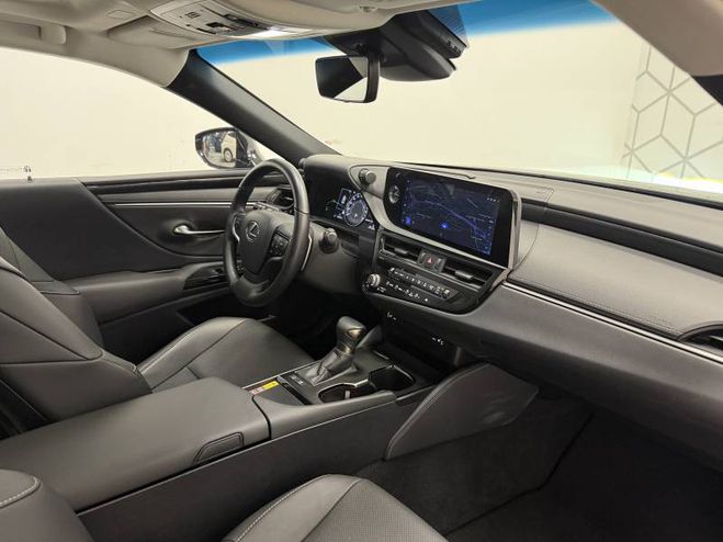Lexus ES 300h Business noir de 2024