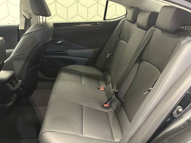Lexus ES 300h Business noir de 2024