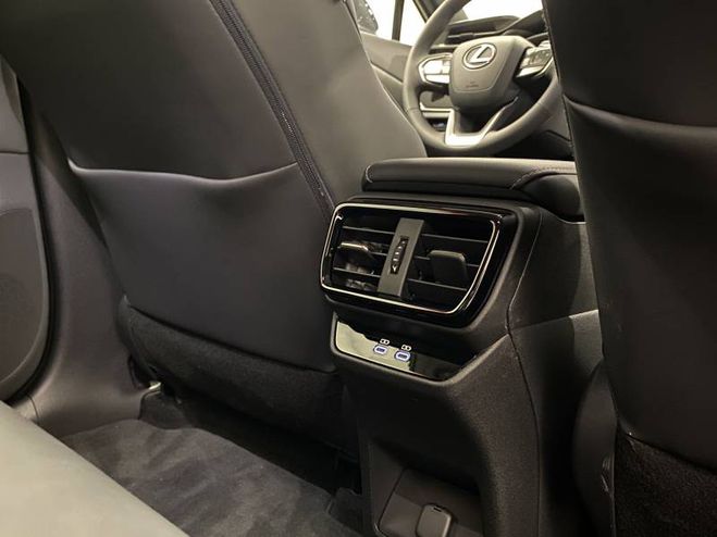 Lexus RZ 450e Luxe gris de 2025