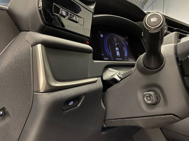 Lexus RZ 450e Luxe gris de 2025