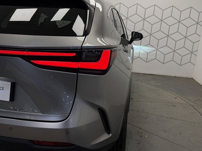 Lexus NX NX 450h+ 4WD Hybride Rechargeable Luxe 5 Gris de 2025