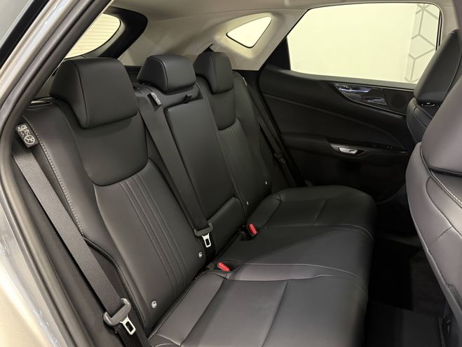Lexus NX NX 450h+ 4WD Hybride Rechargeable Luxe 5 Gris de 2025
