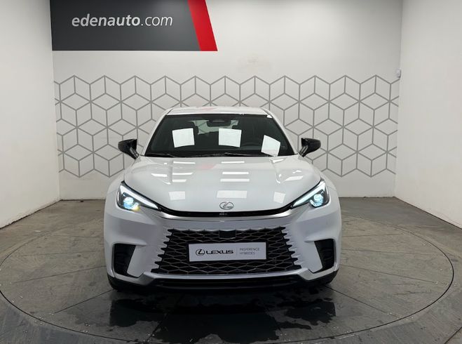Lexus LBX LBX 2WD Elegant 5p Blanc de 2025