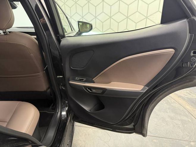 Lexus LBX 2WD Elegant noir de 2025