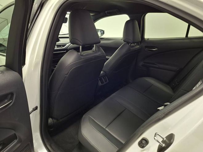 Lexus UX 250h 2WD Luxe Plus blanc de 2021