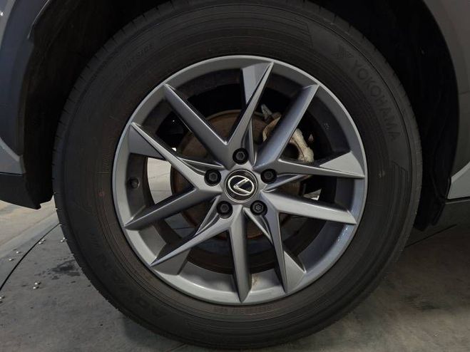 Lexus LBX 2WD Business gris de 2024