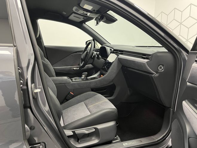 Lexus LBX LBX 2WD Cool 5p Gris de 2025