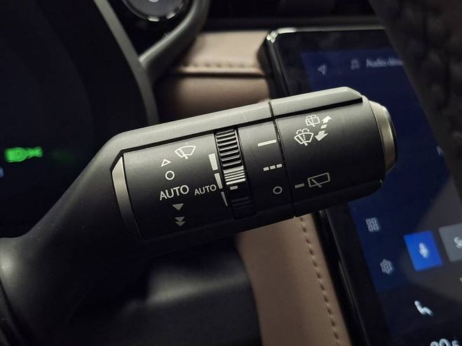 Lexus LBX 2WD Elegant gris de 2025