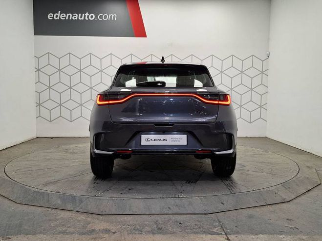 Lexus LBX 2WD Elegant gris de 2025