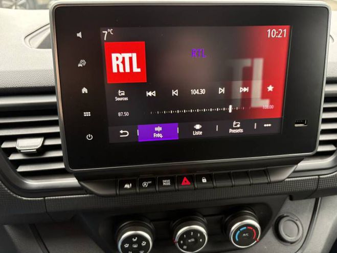 Renault Trafic PC L2H1 3T BLUE DCI 150 CONFORT blanc de 2024
