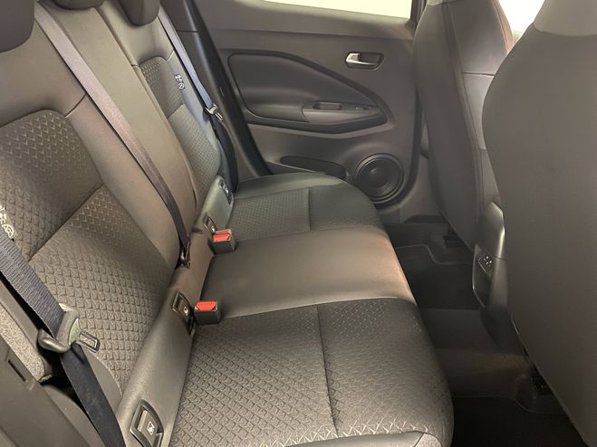 Nissan Juke Juke HYBRID 143 N-Connecta 5p Gris de 2025