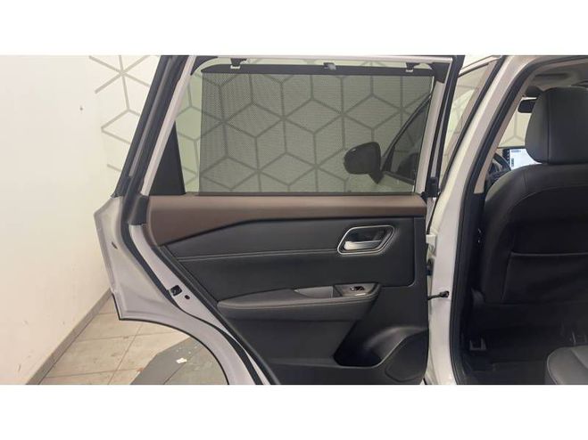Nissan X Trail e-POWER 213 ch e-4ORCE 5 Places Tekna blanc de 2022