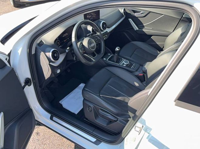 Audi Q2 35 TFSI 150 BVM6 Design Luxe blanc de 2022
