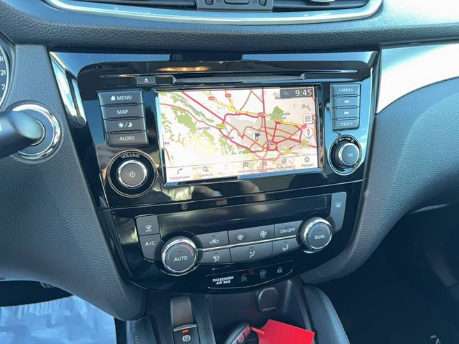 Nissan Qashqai 1.3 DIG-T 140 N-Connecta gris de 2019