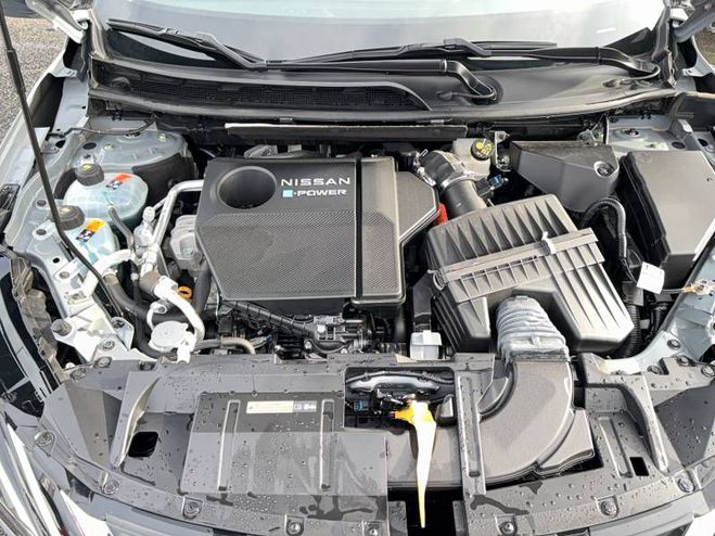 Nissan Qashqai e-Power 190 ch N-Connecta gris de 2024