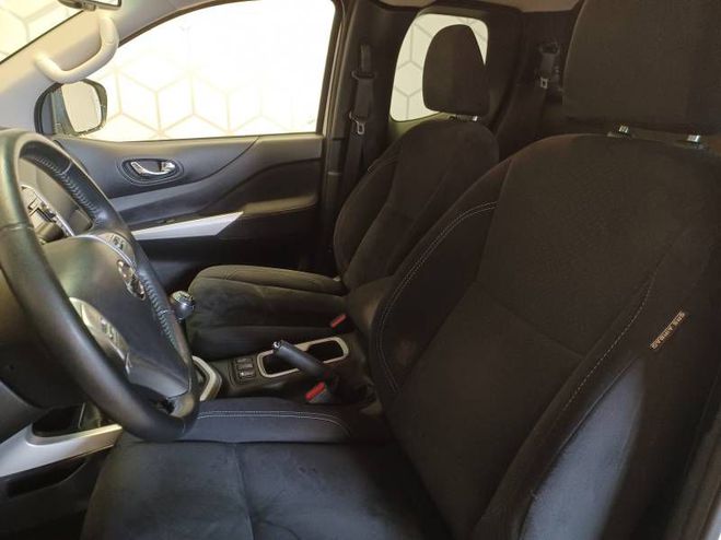 Nissan Navara NP300 2.3 DCI 160 KING CAB TEKNA blanc de 2018