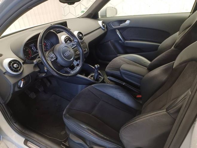 Audi A1 1.0 TFSI ultra 95 S line blanc de 2017