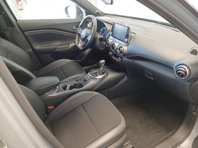 Nissan Juke HYBRID 143 N-Connecta gris de 2024