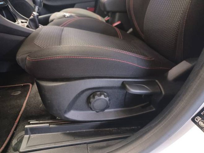 Ford Puma 1.0 Flexifuel 125 ch mHEV S&S BVM6 ST-Li blanc de 2022