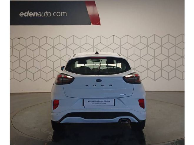 Ford Puma 1.0 Flexifuel 125 ch mHEV S&S BVM6 ST-Li blanc de 2022