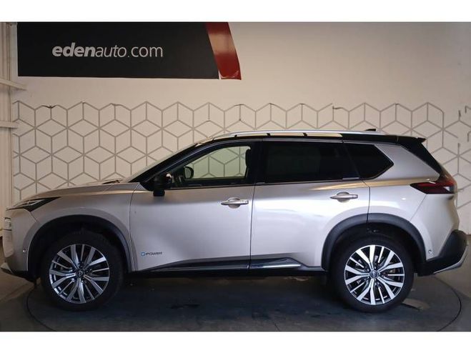 Nissan X Trail e-POWER 213 ch e-4ORCE 5 Places Tekna+ gris de 2023