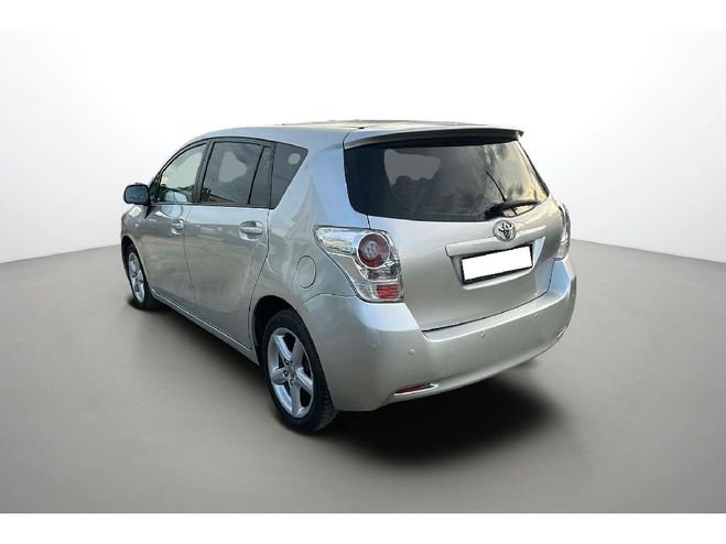Toyota Verso 150 VVT-i 5pl TRAVEL BVA Grise de 2013