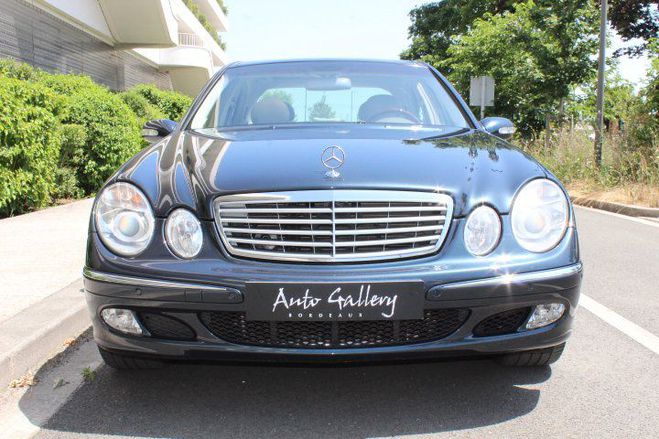 Mercedes Classe E 500 ELEGANCE LUXE 7 G-TRONIC BEIGE TRAVERTIN de 2004