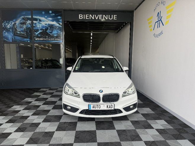 BMW Serie 2 Active Tourer F45 218d 150 ch Lounge A Blanche de 2016