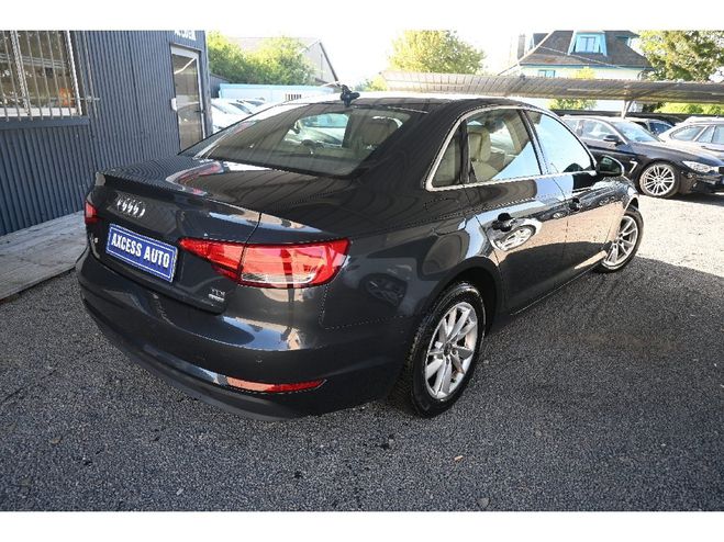 Audi A4 2.0 TDI 150 Design Luxe Gris de 2016