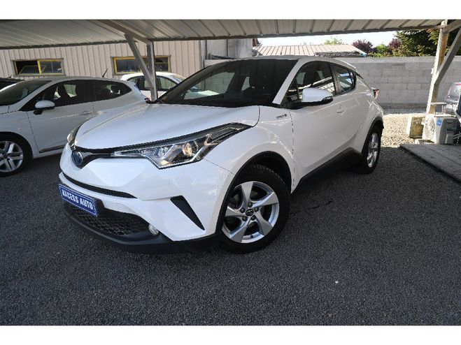 Toyota C HR HYBRIDE 122h Dynamic Blanc de 2017