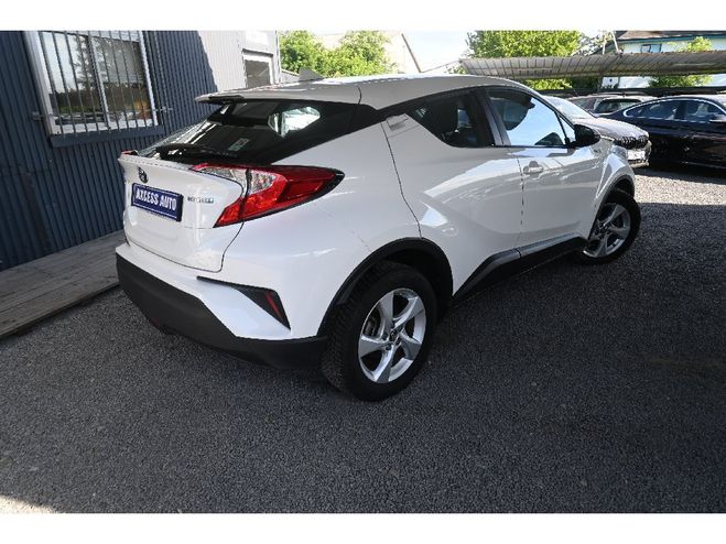 Toyota C HR HYBRIDE 122h Dynamic Blanc de 2017