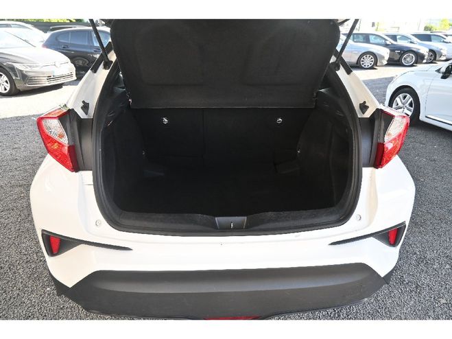 Toyota C HR HYBRIDE 122h Dynamic Blanc de 2017