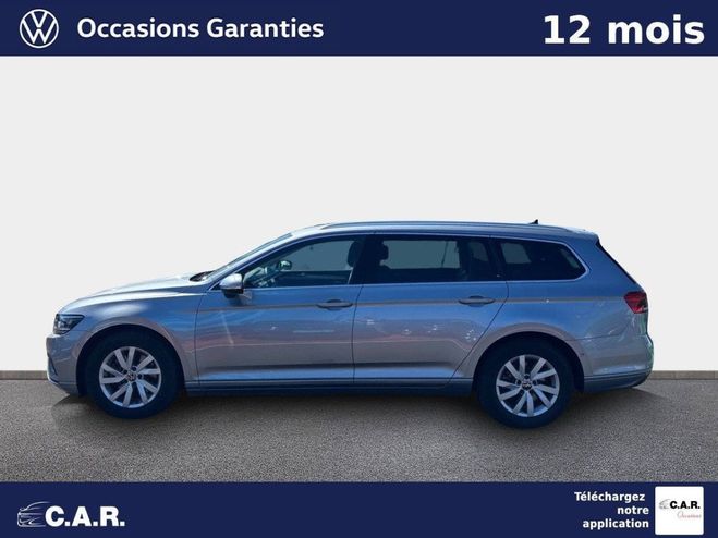 Volkswagen Passat SW 2.0 TDI EVO SCR 150 DSG7 Life Plus Gris de 2024
