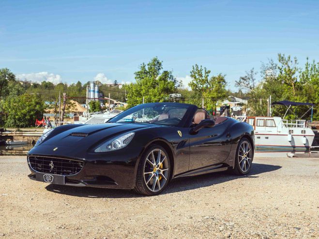 Ferrari California 4.3 V8 490 ch BVA7 - Suivi - Echappement Noir verni de 2012