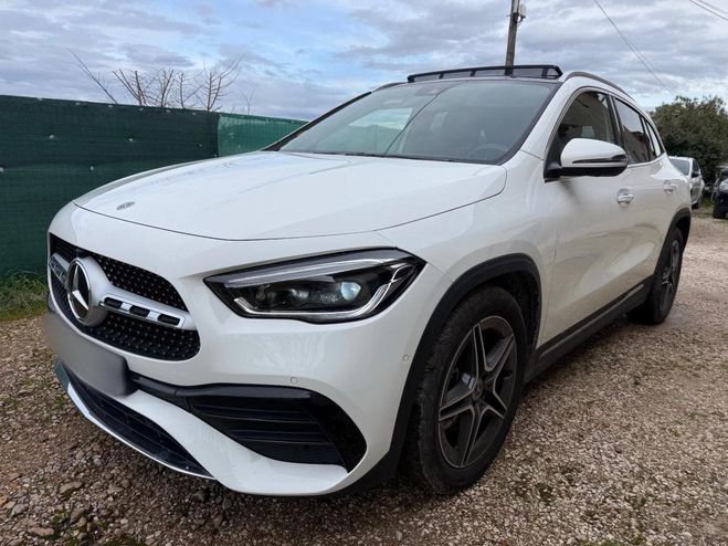 Mercedes Classe GLA Classe 200D 2.0 CDi 150ch DCT Bo�te auto Blanc de 2021