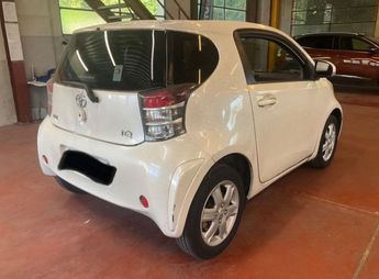  Voir d&eacute;tails -Toyota Iq 68 VVT-i &agrave; Cannes (06)