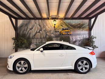  Voir d&eacute;tails -Audi TT COUPE 40 TFSI 197 CV S-TRONIC &agrave; Charentilly (37)