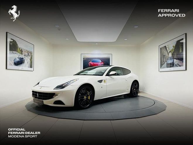 Ferrari FF V12 6.3 660ch  de 