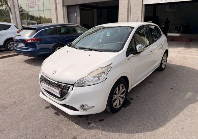 Peugeot 208 vti 82 urban soul 5 portes Blanc de 2014