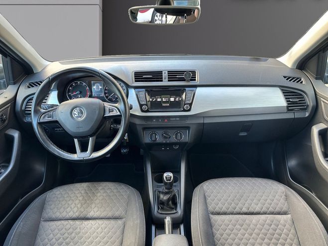 Skoda Fabia 1.2 TSI 90 ch Drive - Apple CarPlay - R� Gris de 2017