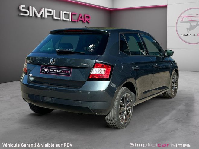 Skoda Fabia 1.2 TSI 90 ch Drive - Apple CarPlay - R� Gris de 2017