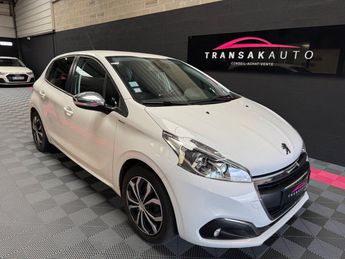  Voir d&eacute;tails -Peugeot 208 1.2 PureTech 82ch BVM5 Style - Distribut &agrave; Dieppe (76)