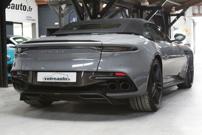 Aston martin DBS Volante SUPERLEGGERA 5.2 V12 725 Gris de 
