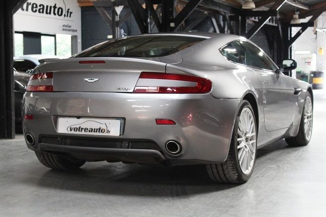 Aston martin Vantage V8 COUPE 4.7 426 SPORTSHIFT BVS Gris Metal de 